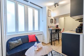 L'Oscar, Expérience Cinema Room avec Netflix, Canal Plus, Prime Vidéo chez les M by PRIMO C0NCIERGERIE - Nevers - 1
