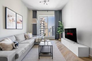 GuestReady Holiday Homes - Urban Elegance in JLT - Dubai - 0
