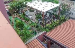 Awesome Apartment In Trabia - Trabia - 4