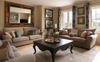 Luxury Interior Designed 4 Bedroom Villa, Kenmare - Kenmare - 6