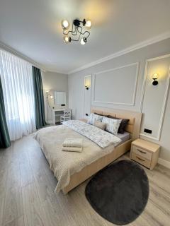 Two Bedroom Apartment In the Center, with Parking, address Avram Iancu 32 - Chişinău - 3