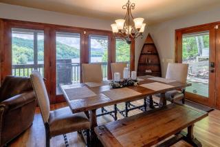 Lakefront Point Retreat on Nantahala Lake with Dock - 7