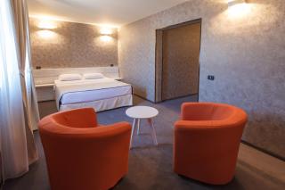 YMY HOTELS Târgu Jiu - Târgu Jiu - 4