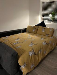 The Coach House 2 - Bedroom Apartment Sleeps 5 - - 4