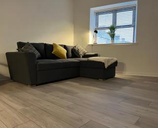 The Coach House 2 - Bedroom Apartment Sleeps 5 - - 5