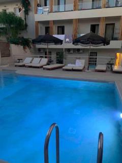 Khroma Luxury Suite 4 beach front apartment - Hersonissos - 4
