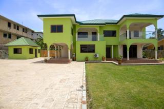 Unique Green Lodge - Accra - 5