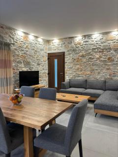 Mitato's Horizon - 1