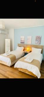 Vouliagmeni Seaside Luxury Home - 0