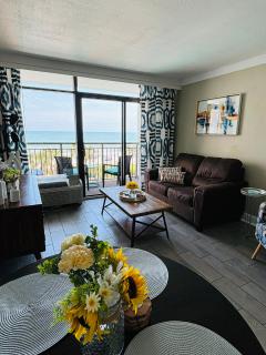 Shore Fun Oceanfront 1 Bedroom - Myrtle Beach - 3