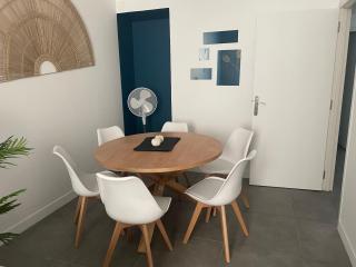 Le contemporain - Golfe Juan - 5 min des plages - 10 min de Cannes! - Vallauris - 2