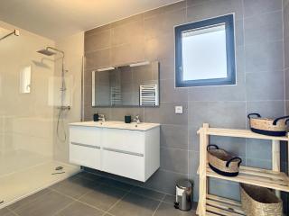 Superbe appartement 3 chambres avec Grande Terrasse - 2