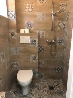 Monolocale a Lesa - monolocale indipendente con divano letto e angolo cottura - 3