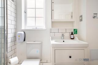 195VBR with private bathrooms, shared kitchen - Londra - 5