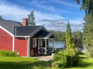 The Pintorp cabin by the lake - Mora - 1