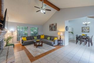 Fun 'n Sun Heated Pool & Gameroom By Fiesta Texas - San Antonio - 5