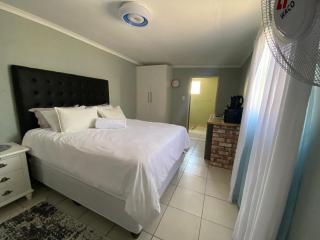 Inecia's B & B - 6