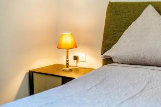 Characterful ground floor townhouse - 4