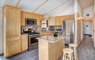 Warrick Cabin - 2