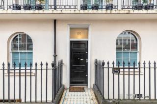 195VBR with private bathrooms, shared kitchen - Londra - 9
