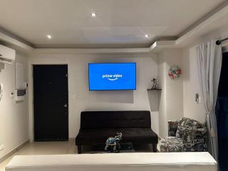 Sunshine 503 Beautiful SeaView 2Beds2bath w AC front Beach - 4