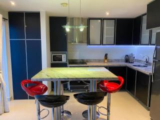 Sunshine 503 Beautiful SeaView 2Beds2bath w AC front Beach - Cartagena de Indias - 8