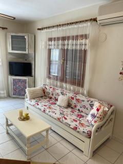 ELORA apartment - Ofrínion - 9