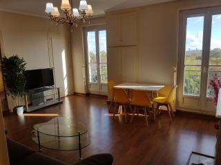 Champs-Élysées Suite Most Amazing view of Paris - 7