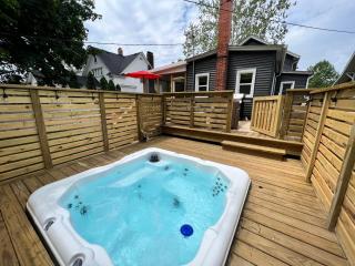 Good Karma Guesthouse - Three Oaks - 8