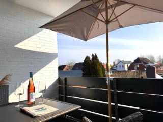 Atlantic Beach - by Mila FerienARPartments - Büsum Zentrum eigener Parkplatz Balkon - Büsum - 9