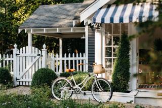 Leo Cottage by Juniper Holiday + Home - 1