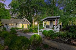 Leo Cottage - 1