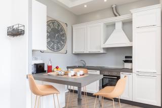 Spacious 3-Bedroom Apartment - 10 Min to City Center & 5 Min to Gaslini Hospital - Genova - 8