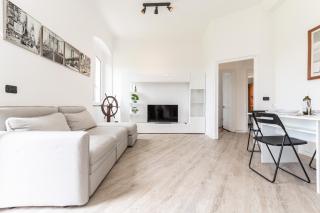 Spacious 3-Bedroom Apartment - 10 Min to City Center & 5 Min to Gaslini Hospital - Genova - 1