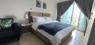 SVIZONA Premium Studio, Close to Metro, Jumeirah Lake Towers Cluster B - Dubai - 0