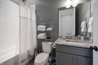 7 minutes from Broadway, Entire Nashville home - Nashville - 7