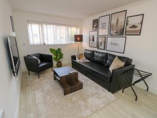25 St Benedict Road - 9