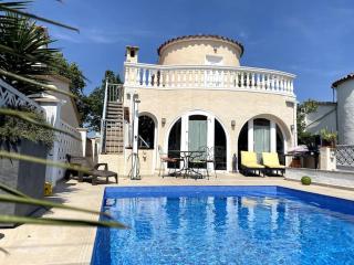 Jolie maison avec sa piscine privée WIFI - Empuriabrava - 4