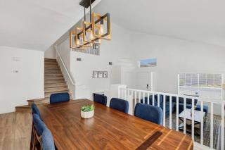 Beautiful Newly Renovated 4 Bedroom House U024 - 9