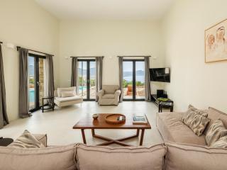 Luxurious Villa Antiparos - Agios Georgios - 4