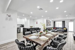 Seaside Oasis in Hollywood Lakes near the Beach - 1