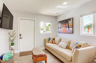 Lake Worth Retreat with Fire Pit 5 Mi to Beaches! - Atlantis - 7