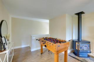 12 Mi to Apple Hill Family-Friendly Cabin Retreat - 5