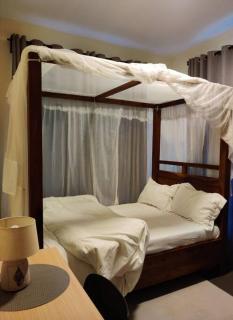 Spacious 2BR apartment - 6