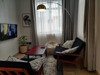 Spacious 2BR apartment - 5