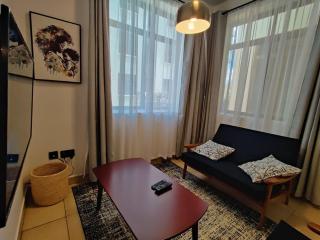 Spacious 2BR apartment - 3