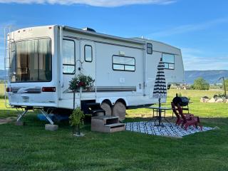Mission Mountain Camper - Saint Ignatius - 0