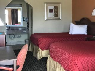 Stamford INN - 7