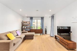 Beautiful large 3 bed 2 bath flat in Stratford - Londra - 0