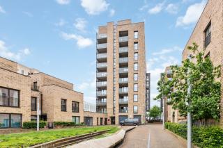 Beautiful large 3 bed 2 bath flat in Stratford - Londra - 8